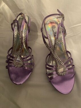De Blossom Collection Lavender Crystal-Strap Heeled Sandals